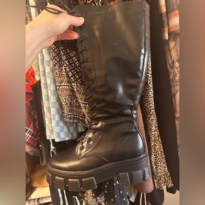 Nasty gal, 8.5, black